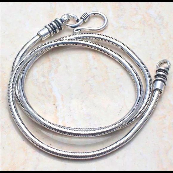 Other - Mens - Heavy Silver Chain Necklace 20 inch